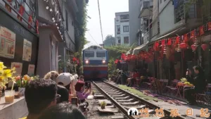 河內火車街 Hanoi Train Street